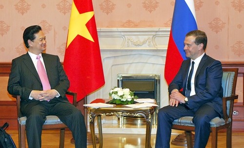Premierminister Dung trifft Vorsitzenden der Staatsduma 